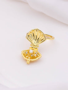 Sundaze Shell Locket Ring | Freshwater Pearls/5A Grade Cubic Zirconia | 14K Gold Plated Brass