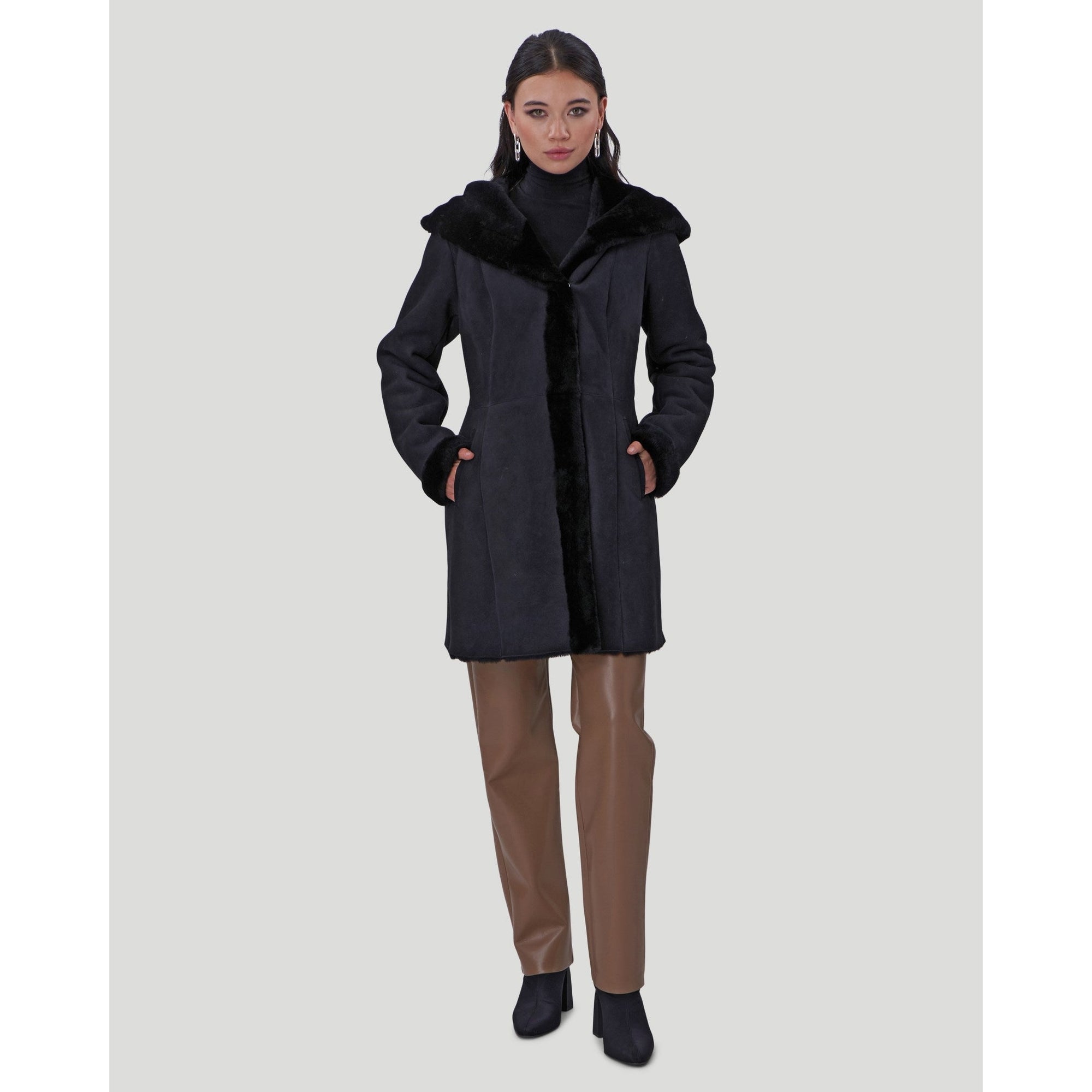 Women | Select Shearling Lamb Parka | Black