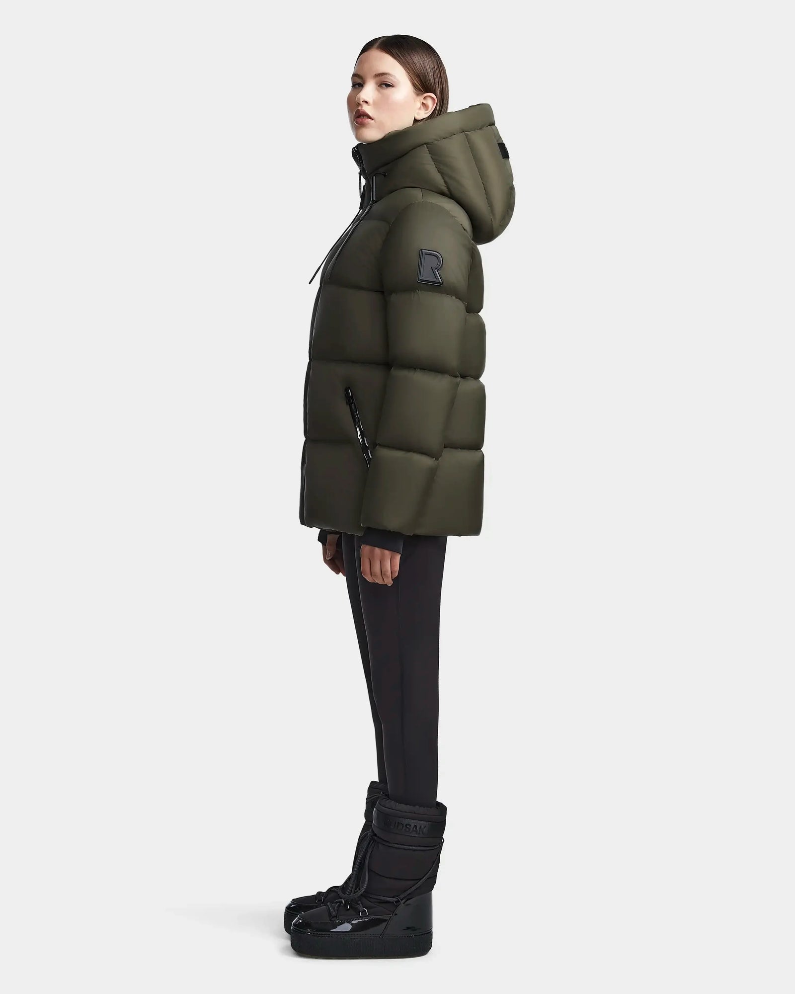 Women | RITA M Down Puffer | Light Olive