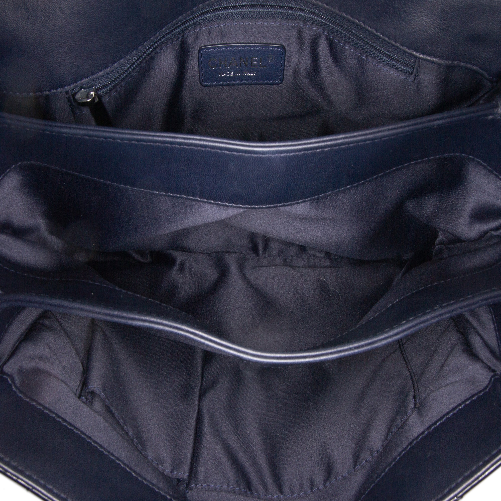 Chanel | Pre-Owned Jumbo Patent 3 Accordion Flap | Blue/Midnight Blue