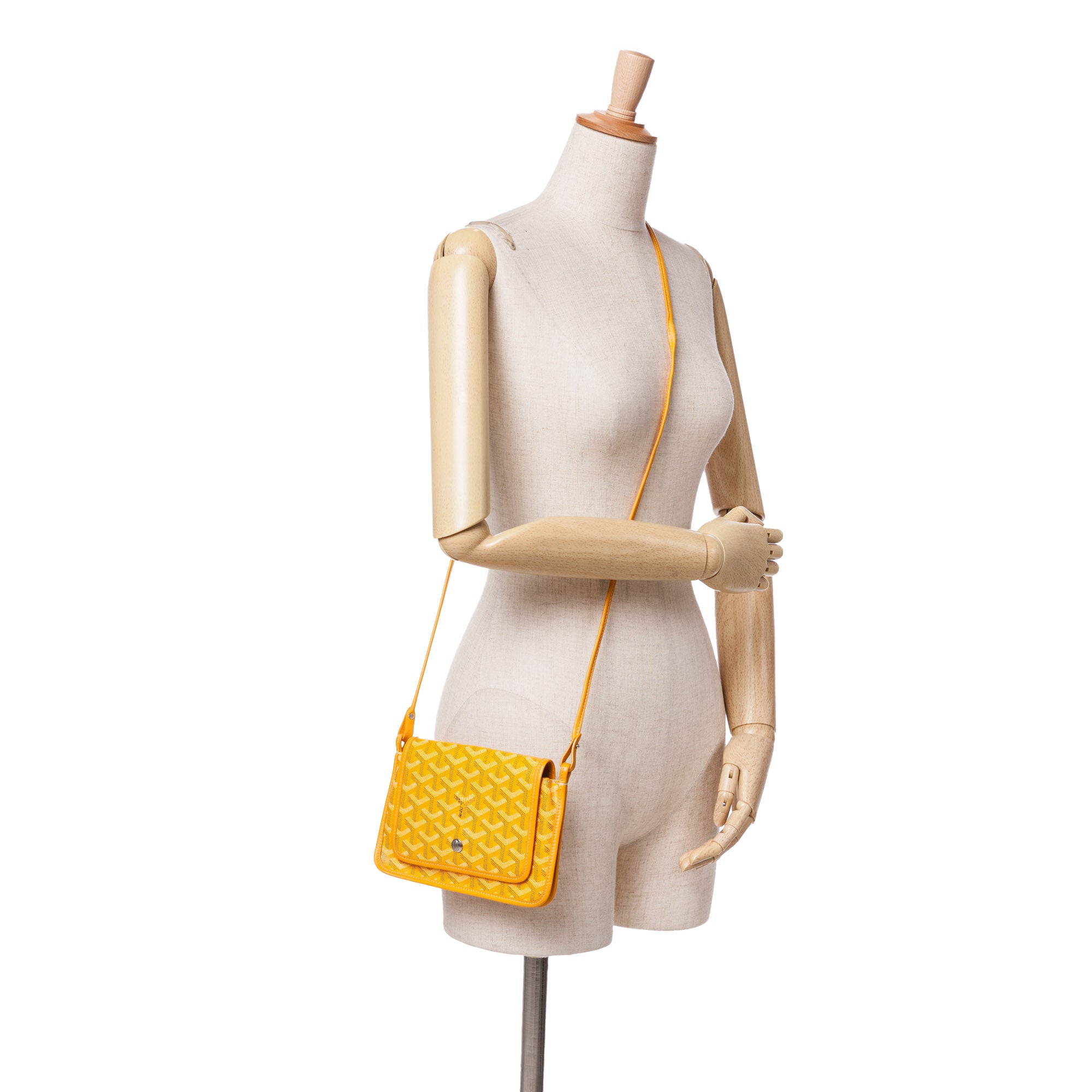 Goyard | Pre-Owned Goyardine Plumet Pocket Wallet | Yellow