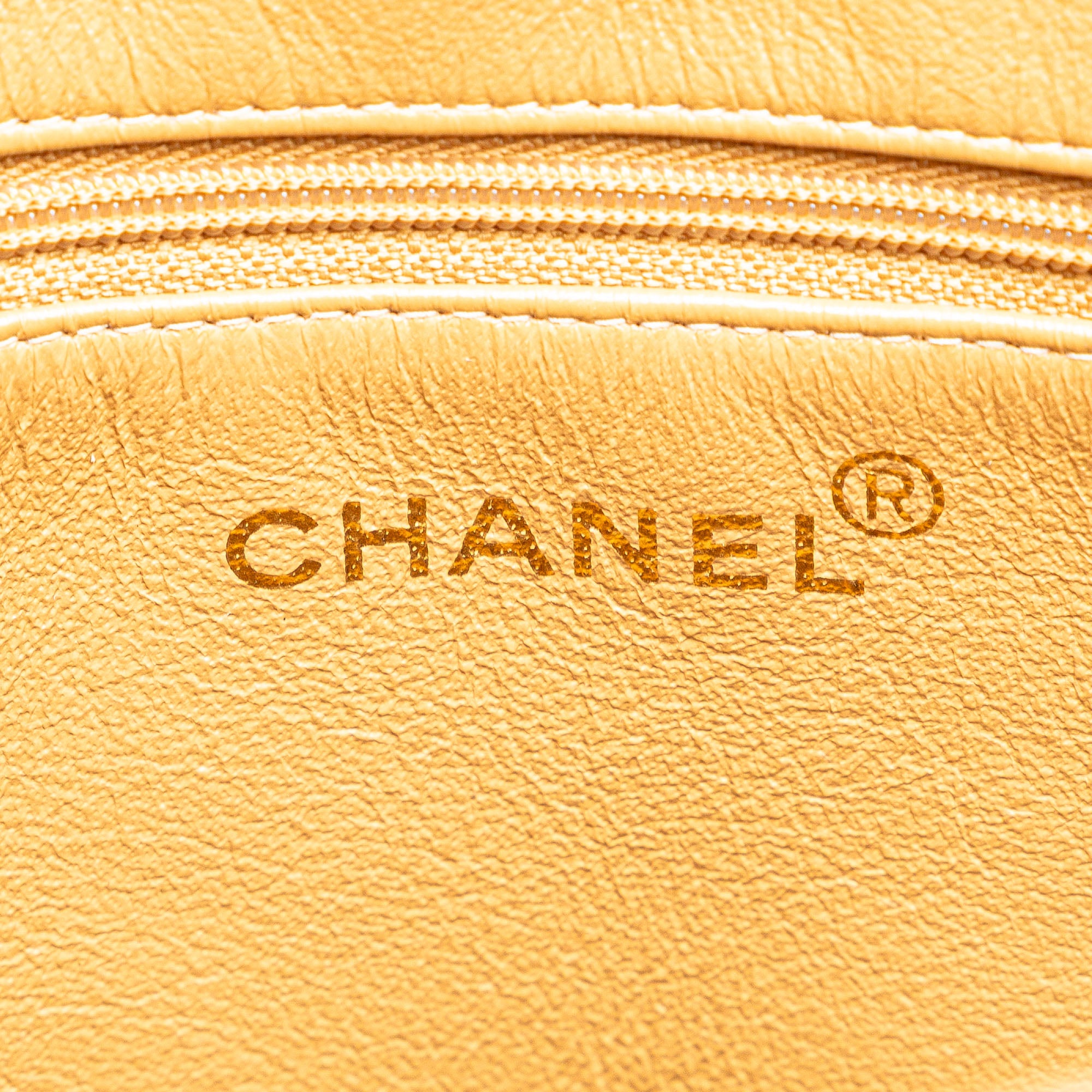 Chanel | Pre-Owned Caviar Medallion Tote - I | Brown/Beige