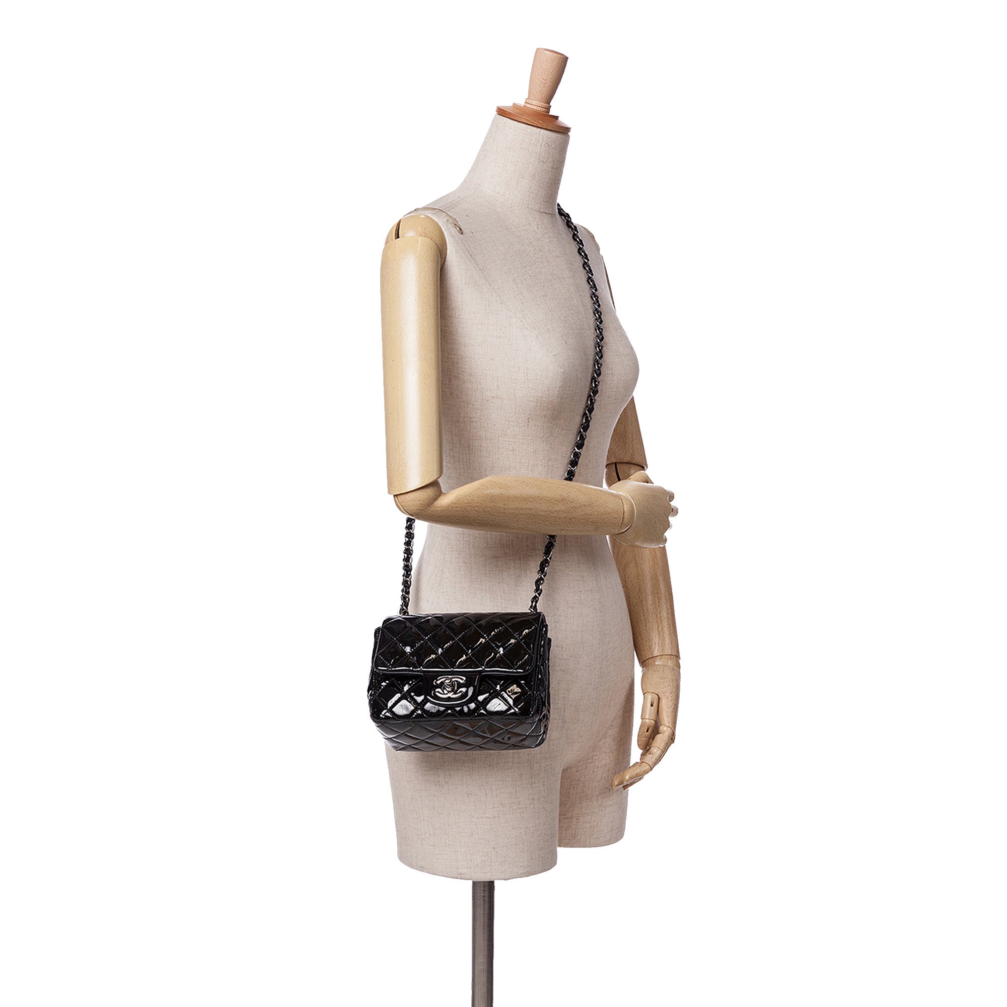 Chanel | Pre-Owned Mini Square Classic Patent Single Flap - VI | Black