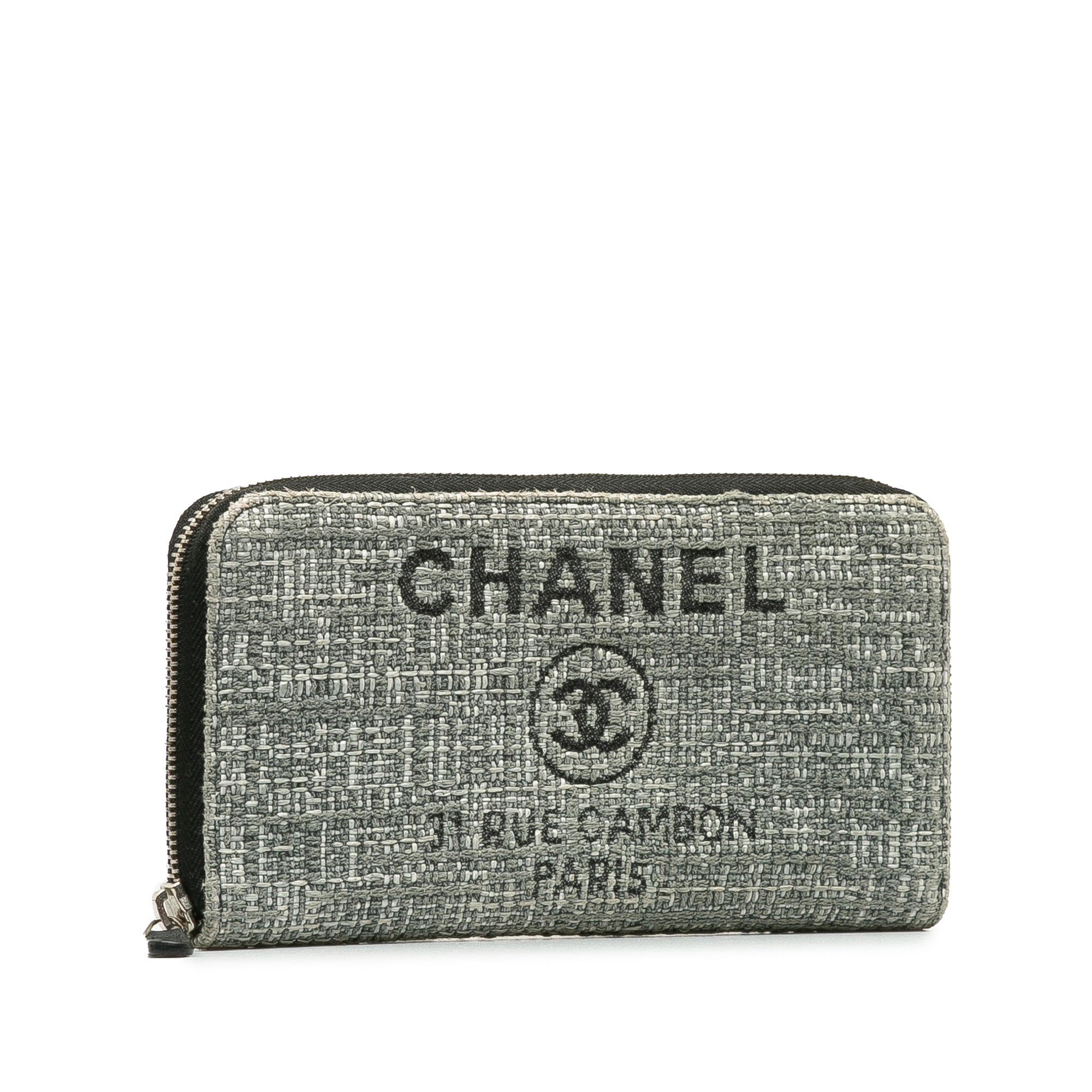 Chanel | Pre-Owned Tweed Deauville Continental Wallet | Gray