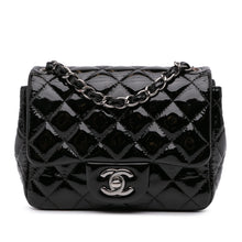 Chanel | Pre-Owned Mini Square Classic Patent Single Flap - V | Black
