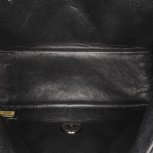 Chanel | Pre-Owned Mini Square Classic Patent Single Flap - V | Black