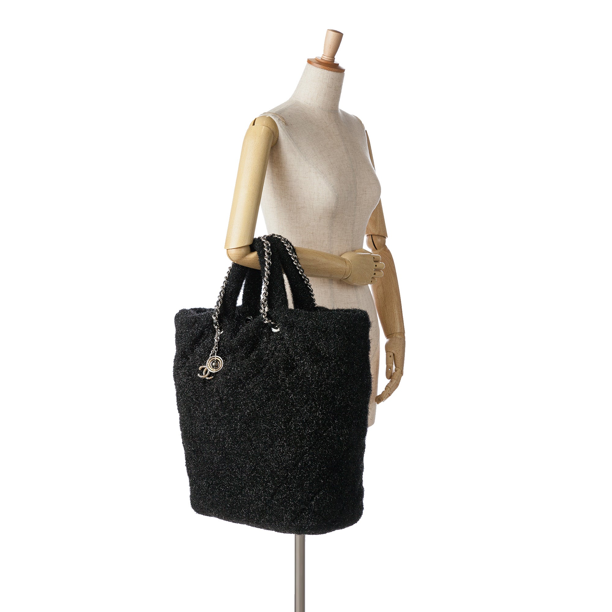 Chanel | Pre-Owned Large Quilted Knit Pluto Glitter Satchel | Black