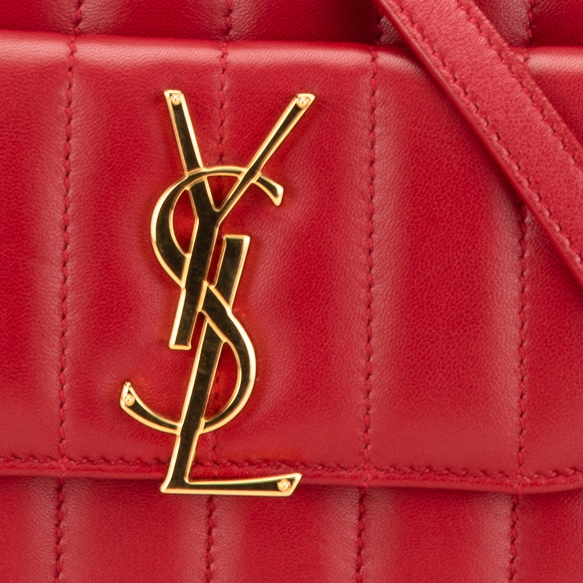 Saint Laurent | Pre-Owned Toy Lambskin Vicky Crossbody | Red