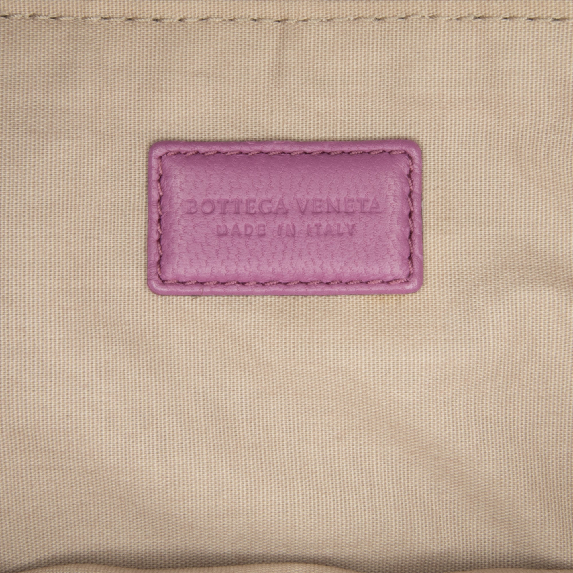 Bottega Veneta | Pre-Owned Intrecciato Butterfly Pochette Velvet Shoulder Bag | Purple