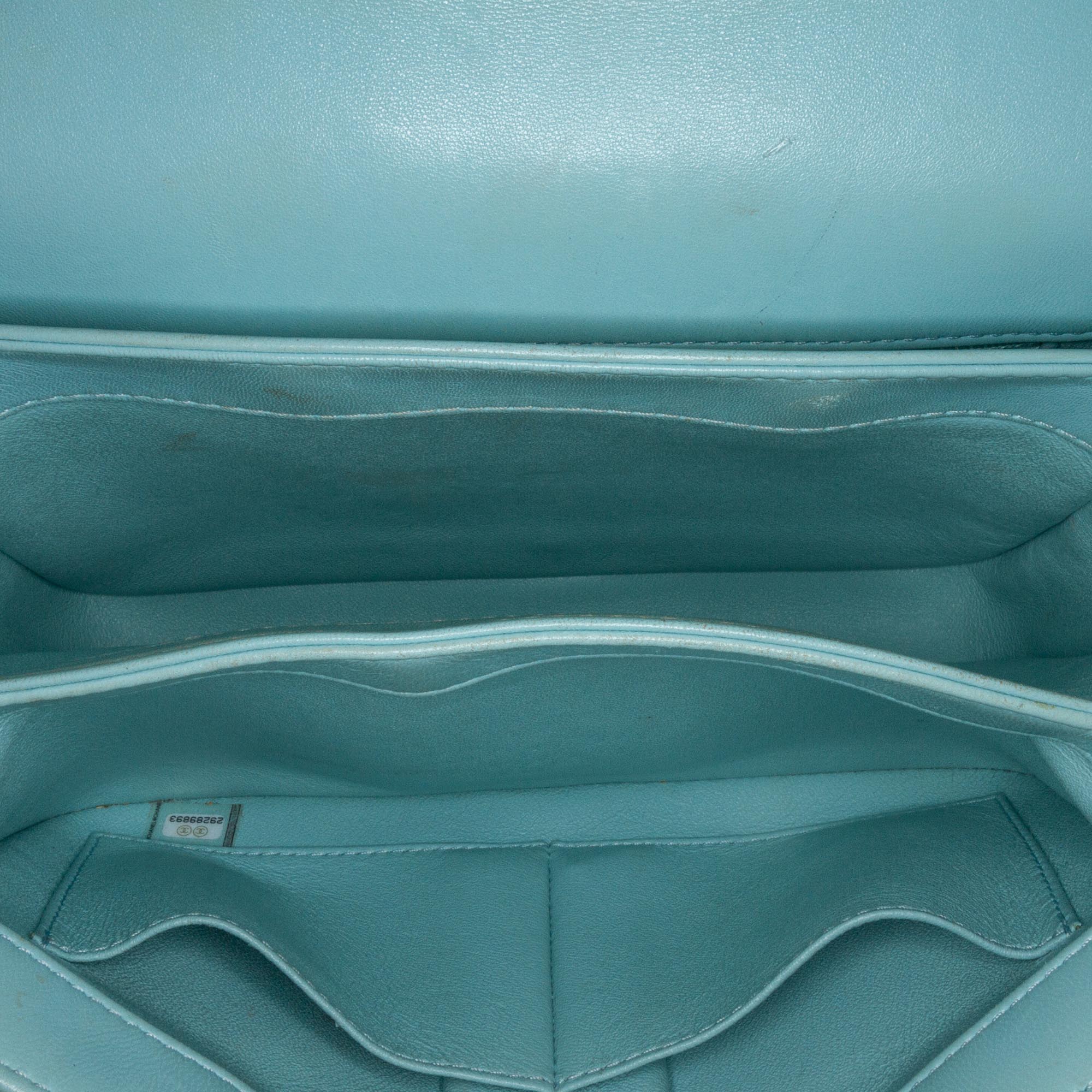 Chanel | Pre-Owned Small Quilted Lambskin Trendy CC Flap | Blue/Light Blue