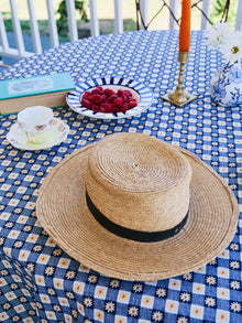 Tablecloth | Navy Daisy Gingham