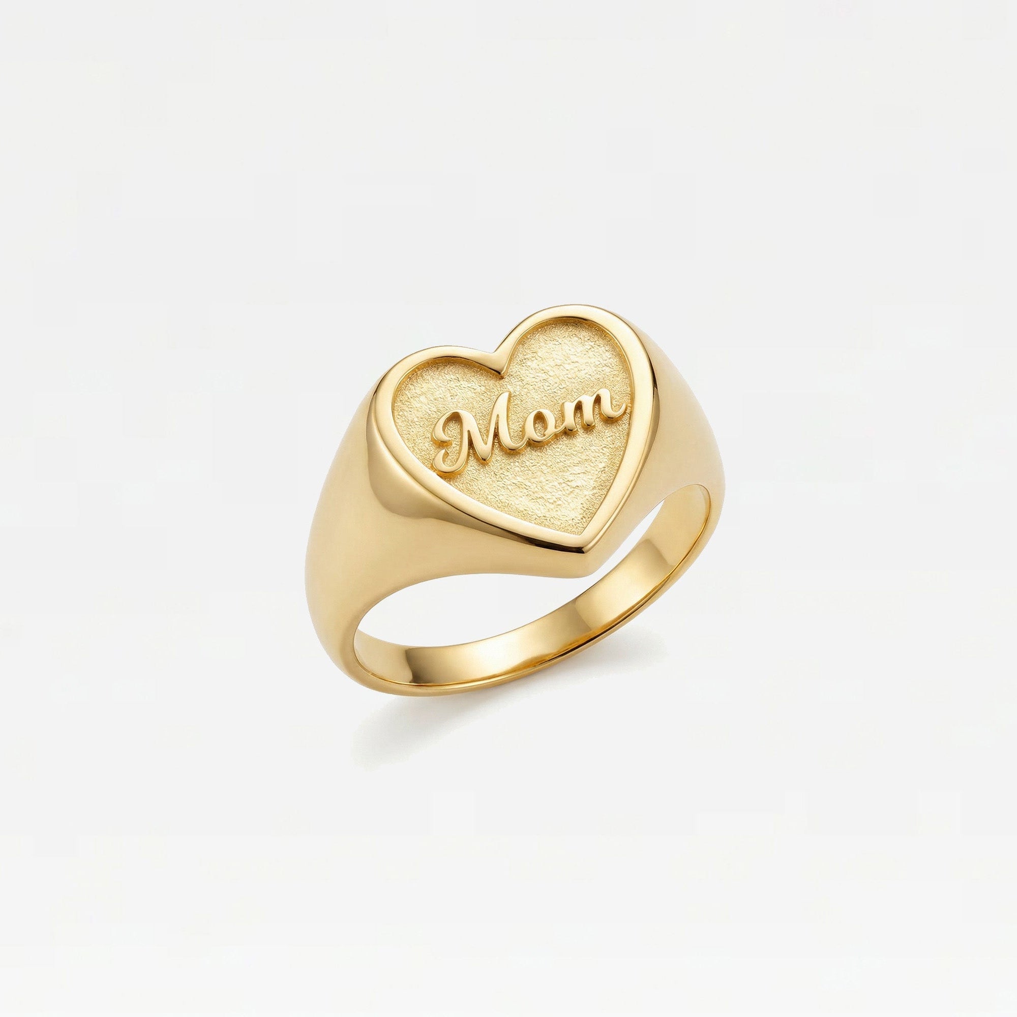The Mom Heart Signet Ring | Gold Vermeil