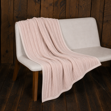 Rib Throw | Pink Powder