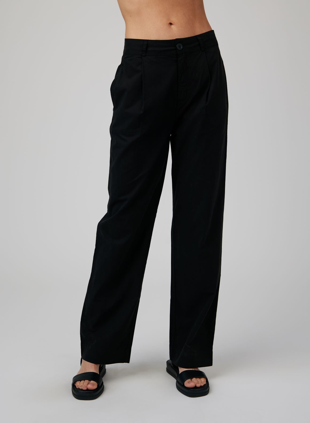 Single Pleat Trouser | Black